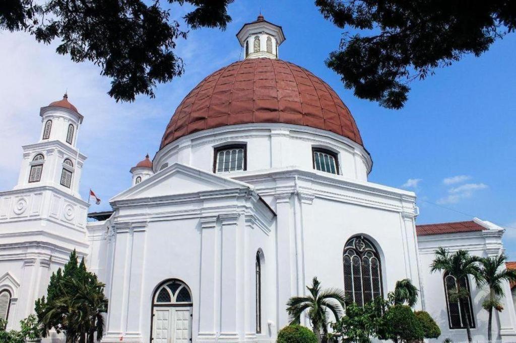 The Wujil Resort & Conventions Semarang Exteriör bild